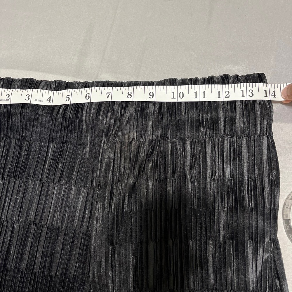 Anthropologie ASTR The Label Black Plisse Pants Minimalist Chic quiet luxury S - Picture 6 of 8